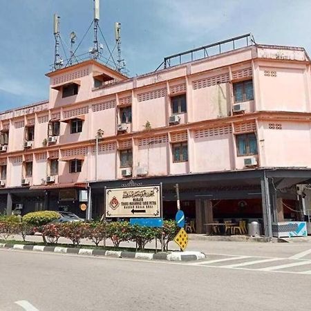 Spot On 89994 Rz Gold Hotel Kuala Kerai Εξωτερικό φωτογραφία