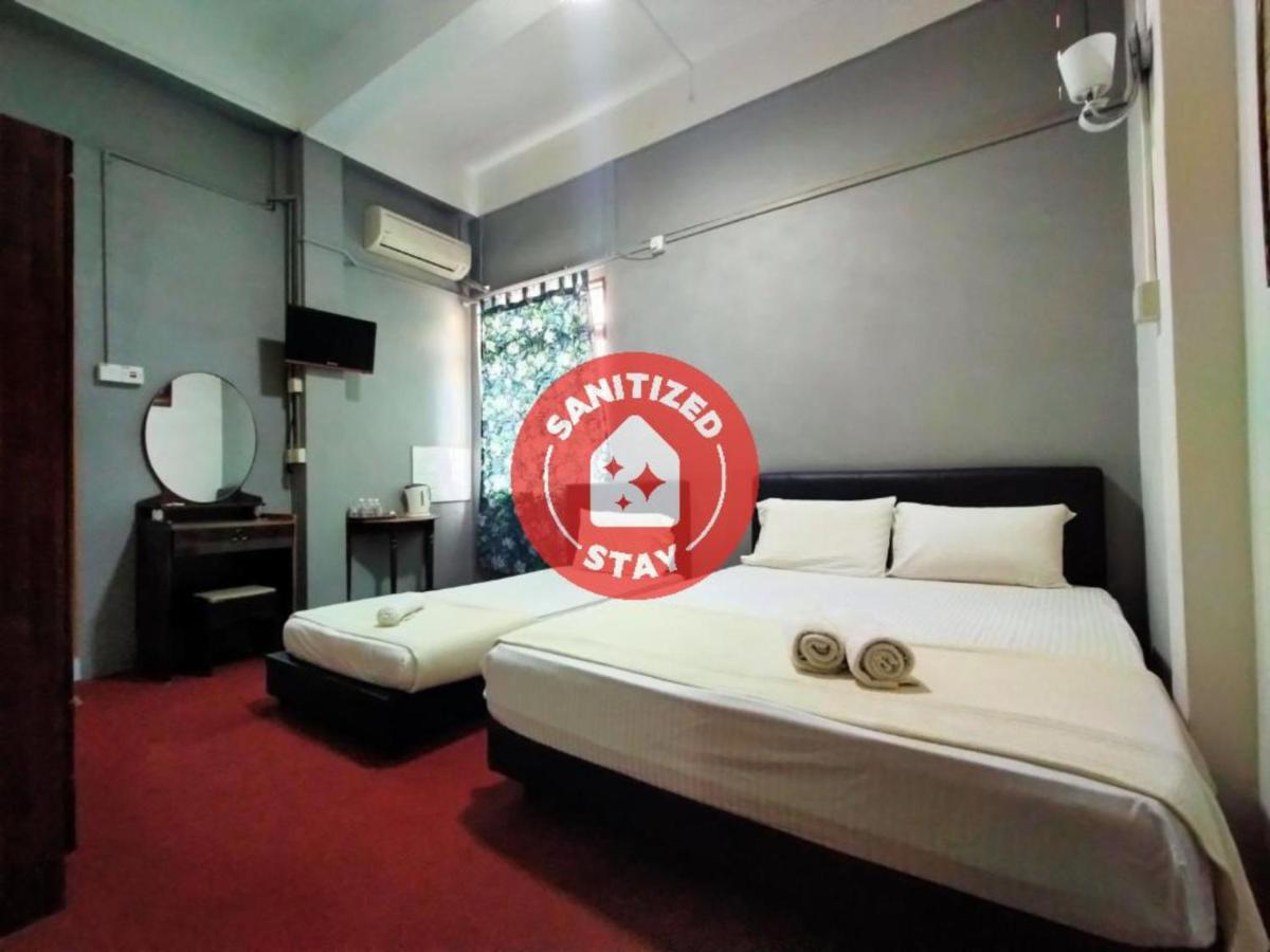 Spot On 89994 Rz Gold Hotel Kuala Kerai Εξωτερικό φωτογραφία