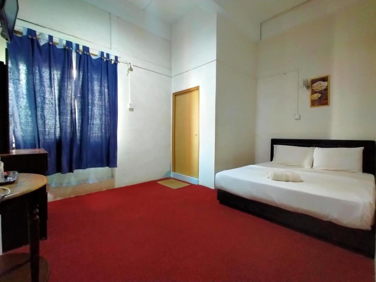 Spot On 89994 Rz Gold Hotel Kuala Kerai Εξωτερικό φωτογραφία